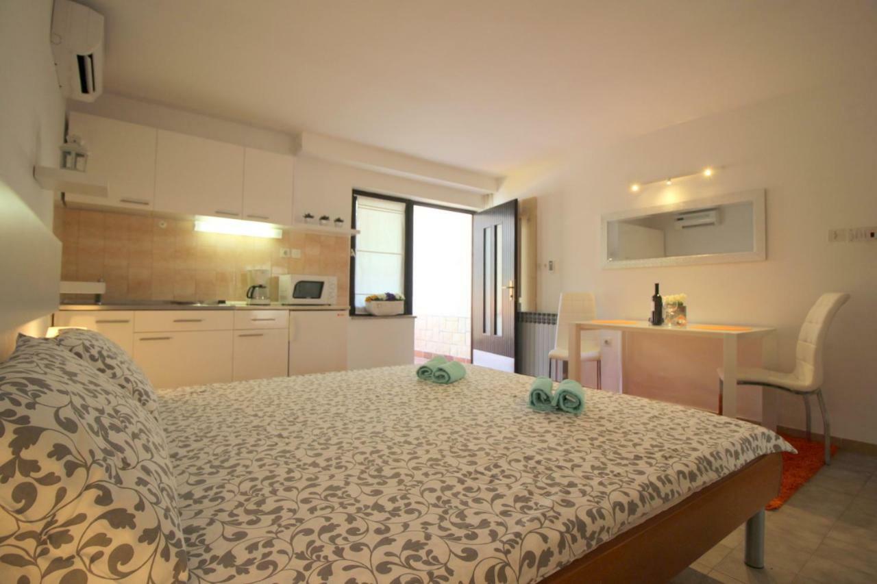 Apartments Sabina Poreč Exteriér fotografie